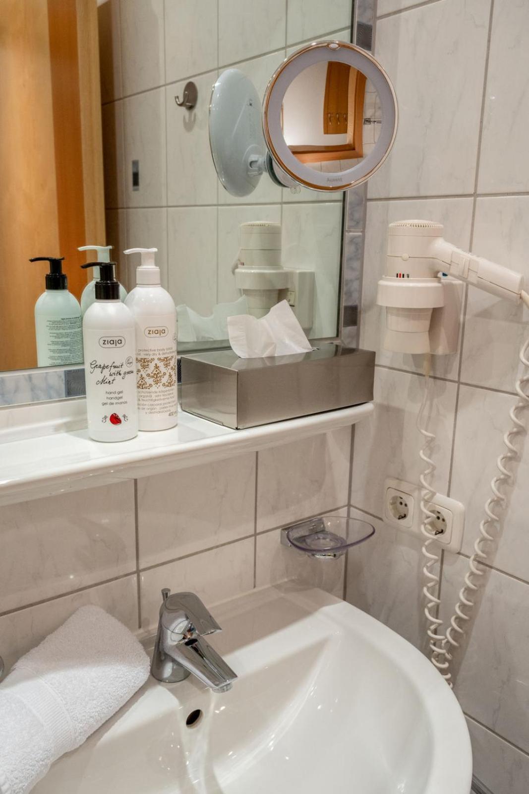Hotel Haus Waldhof Ischgl Pokoj fotografie